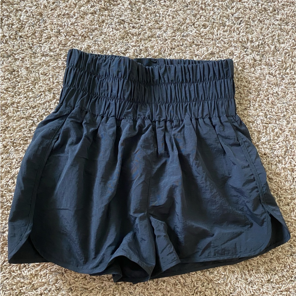 Black ZENAYA boutique shorts